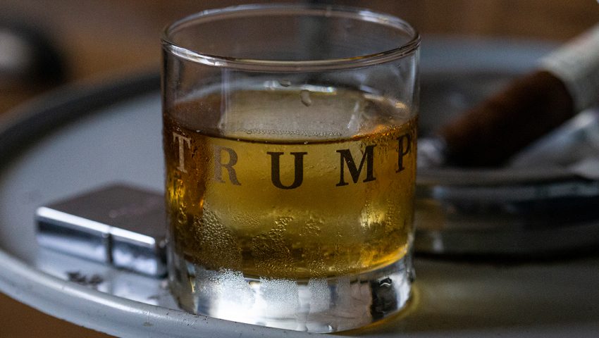 trump.com_website_drinkware_